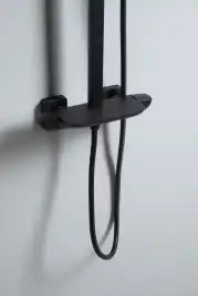 Душевая система Allen Brau Infinity 5.21030-31 для ванны с изливом, верхний и ручной душ, Черный матовый