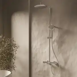 Душевая система  Vincea Desire VSFS-1D1TCH VSFS-1D1TCH термостатическая с изливом, хром