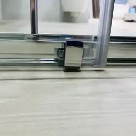 Душевая дверь в нишу AVS Квант 130 профиль хром, стекло прозрачное, 803-0017-195-13-CR-T