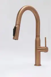 Смеситель для кухни AVS PureRiver 811-171-PG с выдвижным изливом, розовое золото