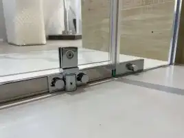 Душевой уголок AVS Фаворит 90x90 профиль хром, стекло прозрачное, 803-0025-195-9090-CR-T