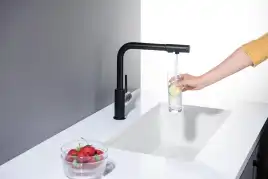 Смеситель для кухни Aquatek Европа AQ1386MB с подключением к фильтру с питьевой водой, Черный матовый