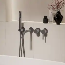 Смеситель для ванны Vincea Villa VTFW-1VL1GM, встраиваемый, вороненая сталь