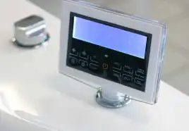 Акриловая ванна Gemy G9089 K R 187х187 с гидромассажем, правая