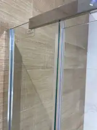 Душевой уголок AVS Фаворит 90x90 профиль хром, стекло прозрачное, 803-0025-195-9090-CR-T