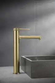 Смеситель для раковины Vincea VBF-2RM2BG однорычажный, брашированное золото