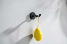 Крючок для полотенец Aquatek Бетта AQ4602MB двойной, Черный матовый