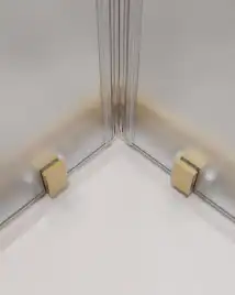 Душевой уголок CEZARES MOLVENO-A-2-90-P-BORO стекло Матовое рифленая, профиль Брашированное золото