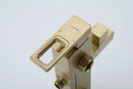 Душевая система Gappo G2417-3  с поворотным изливом, Золото матовое