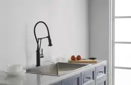 Смеситель для кухни Aquatek Европа AQ1388MB с выдвижной лейкой, Черный матовый