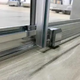 Душевая дверь в нишу AVS Квант 130 профиль хром, стекло прозрачное, 803-0017-195-13-CR-T