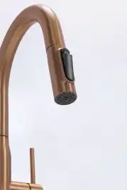 Смеситель для кухни AVS PureRiver 811-171-PG с выдвижным изливом, розовое золото