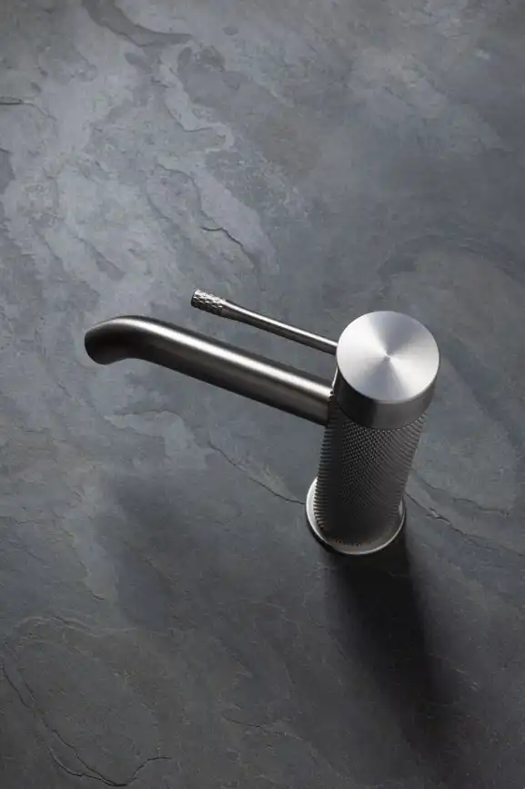 Смеситель для раковины Allen Brau Priority 4.0 5.31С01-BN никель браш фото 12