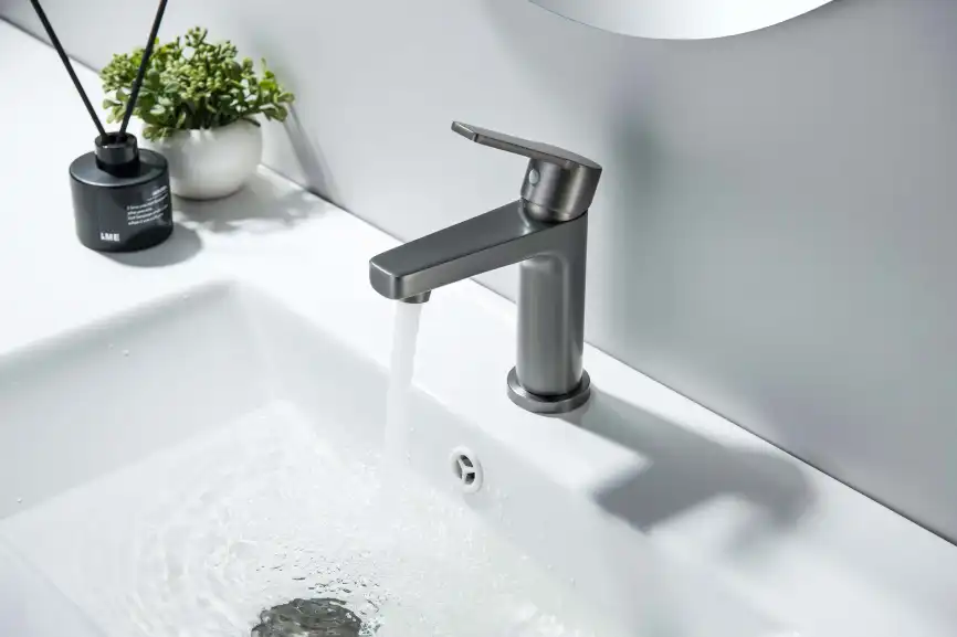 Смеситель для раковины Aquatek Лугано AQ1712BGM, Оружейная сталь фото 5