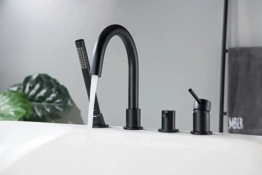 Смеситель на борт ванны Aquatek Европа AQ1348MB, однорычажный, с внутренней частью, Черный матовый фото 3