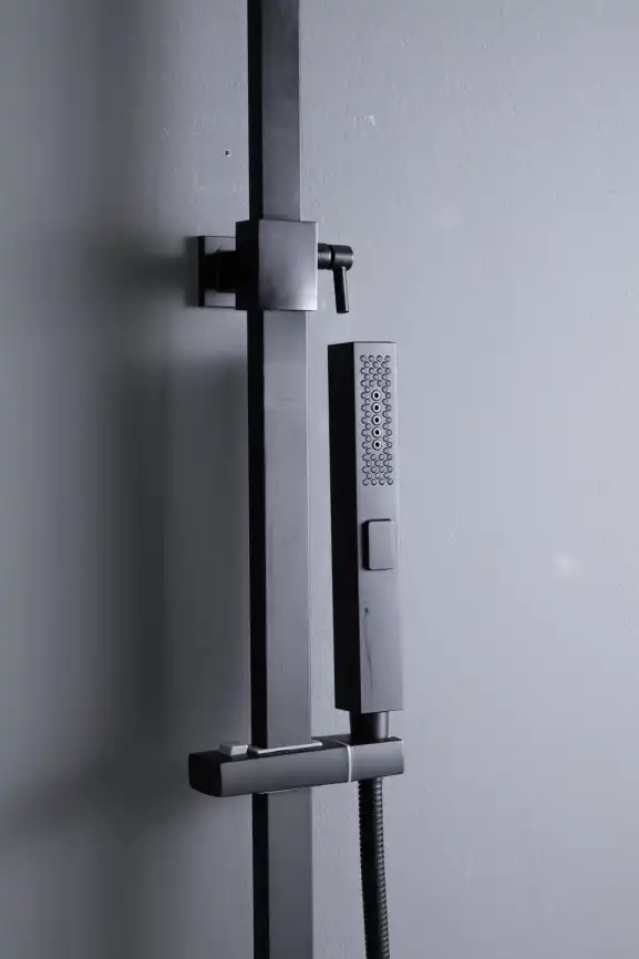 Душевая система Allen Brau Infinity 5.21029-31 для ванны с изливом, верхний и ручной душ, Черный матовый фото 6