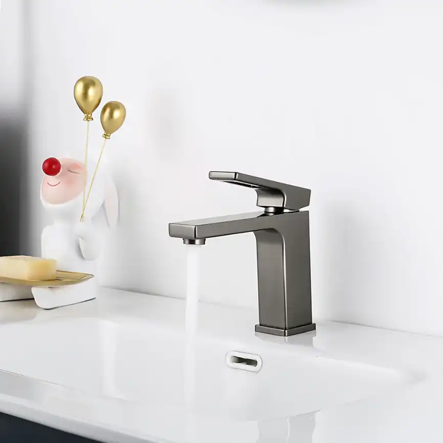 Смеситель для раковины Gappo G1017-9, Оружейная сталь фото 10