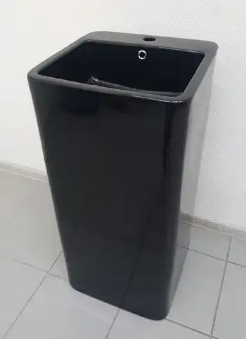 Раковина CeramaLux P7004LB 400х400х820 Напольная цвет Черный фото 1