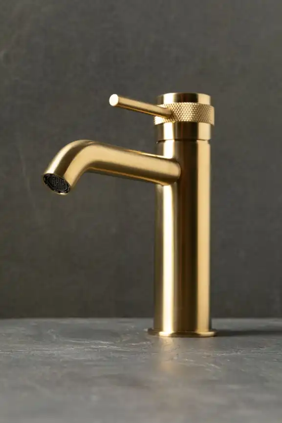 Смеситель для раковины Allen Brau Priority 5.31A01-GB золото фото 9