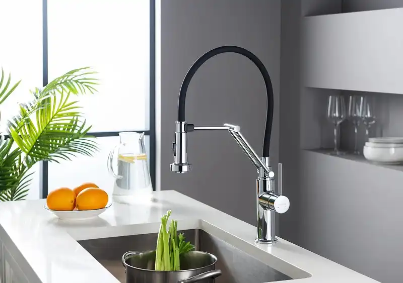 Смеситель для кухни Aquatek Европа AQ1388CR с выдвижной лейкой, Хром фото 3