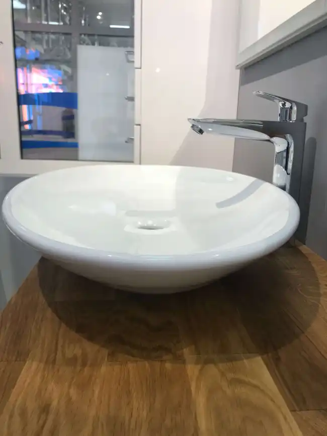 Раковина AVS 801-0231-70GW 70х43,5 белая фото 5