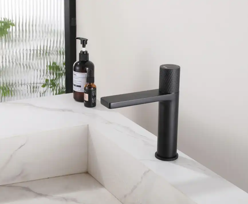 Смеситель для раковины Abber Rund AF8710B, с прогрессивным картриджем, цвет Черный матовый фото 2