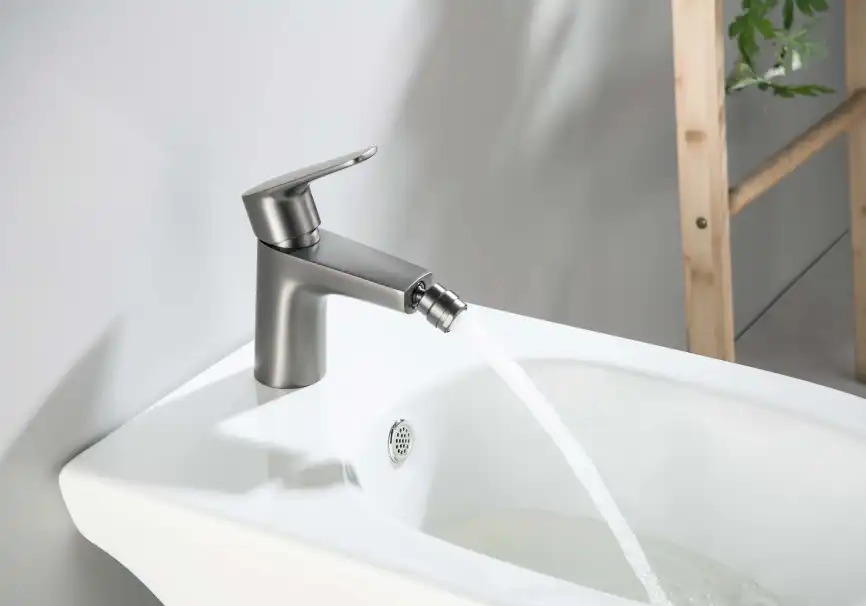 Смеситель для биде Aquatek Бетта AQ1118BGM, Оружейная сталь фото 3