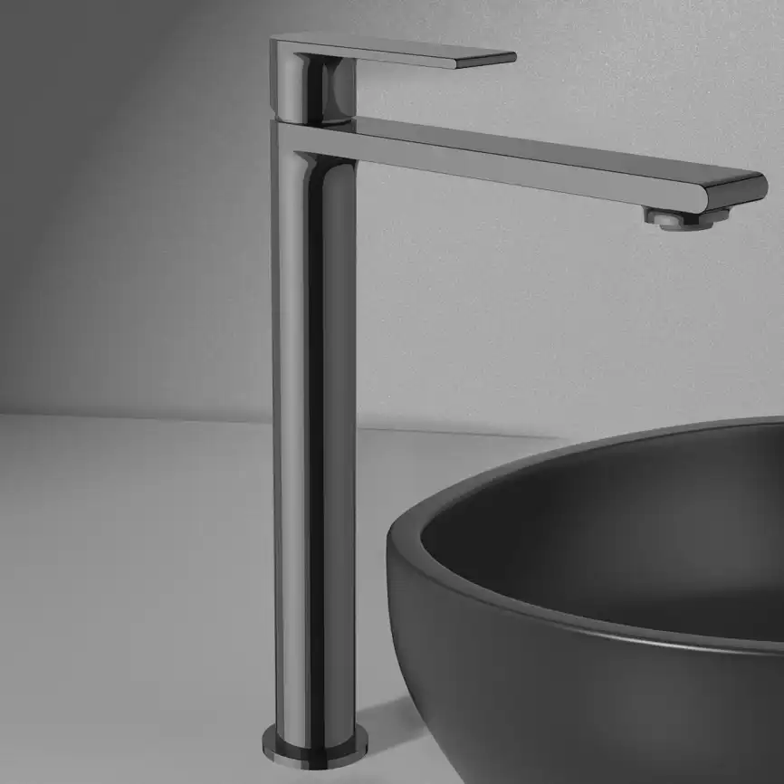 Смеситель для раковины Vincea Vogue VBF-1V2GM однорычажный, вороненая сталь фото 1