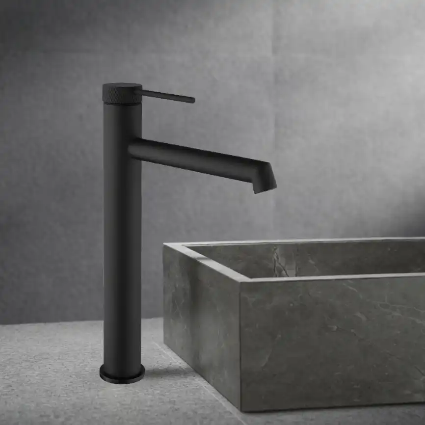 Смеситель для раковины Vincea Rim VBF-2RM2MB однорычажный, черный матовый фото 1