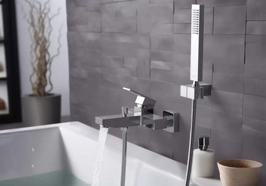 Смеситель для ванны Aquatek Либра AQ1649CR, однорычажный, с коротким изливом, Хром фото 5