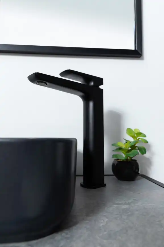 Смеситель для накладной раковины Allen Brau Infinity 5.21002-31, однорычажный, высокий, Черный матовый фото 6
