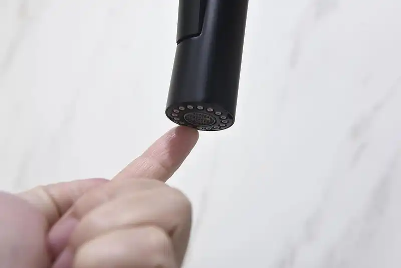 Смеситель для кухни Aquatek Европа AQ1384MB с выдвижной лейкой, Черный матовый фото 9