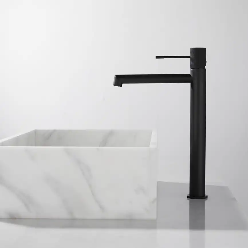 Смеситель для накладной раковины Vincea Desire VBF-1D2MB однорычажный, черный фото 7