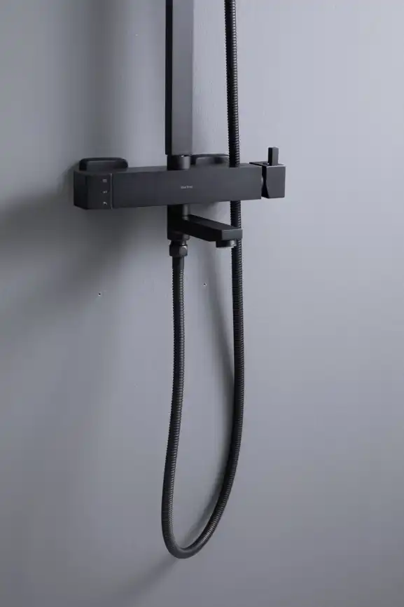 Душевая система Allen Brau Infinity 5.21029-31 для ванны с изливом, верхний и ручной душ, Черный матовый фото 8