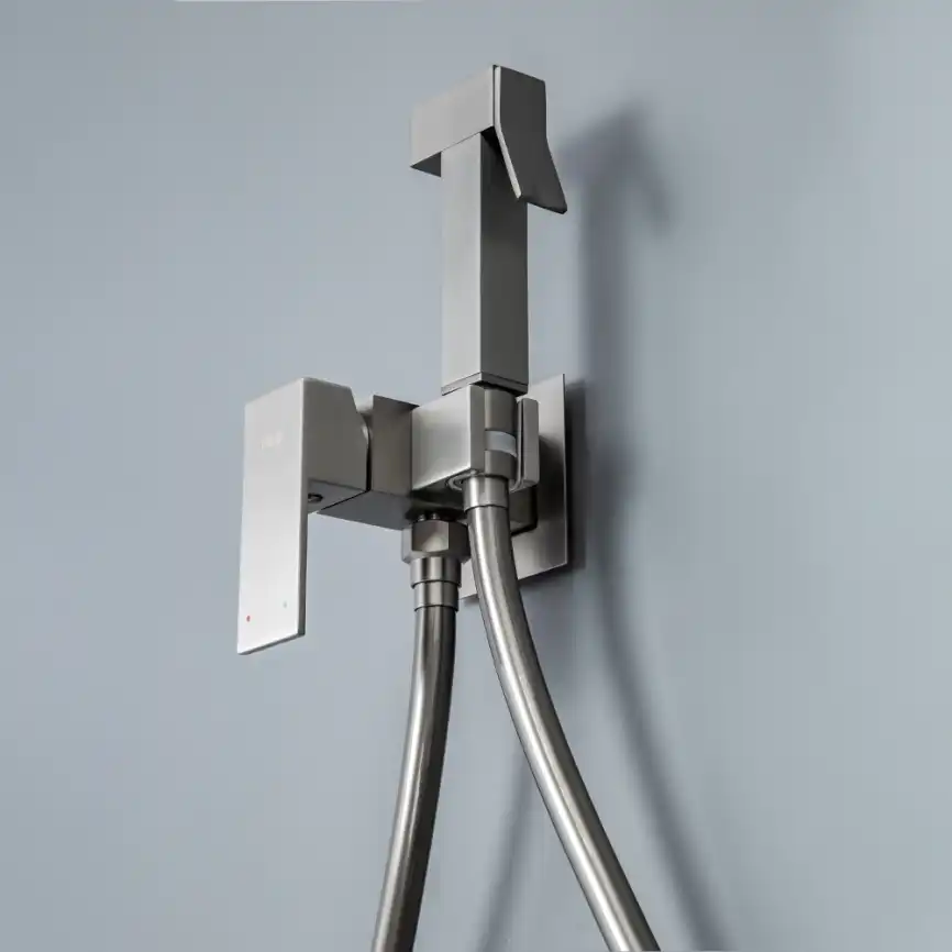 Гигиенический душ со смесителем AVS Cube 811-231-GM, оружейная сталь фото 9