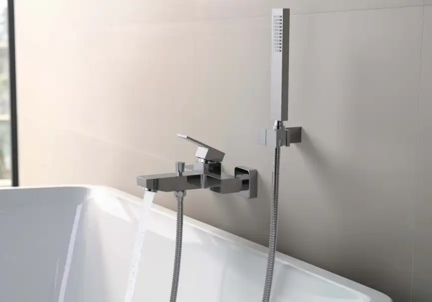 Смеситель для ванны Aquatek Либра AQ1649CR, однорычажный, с коротким изливом, Хром фото 4