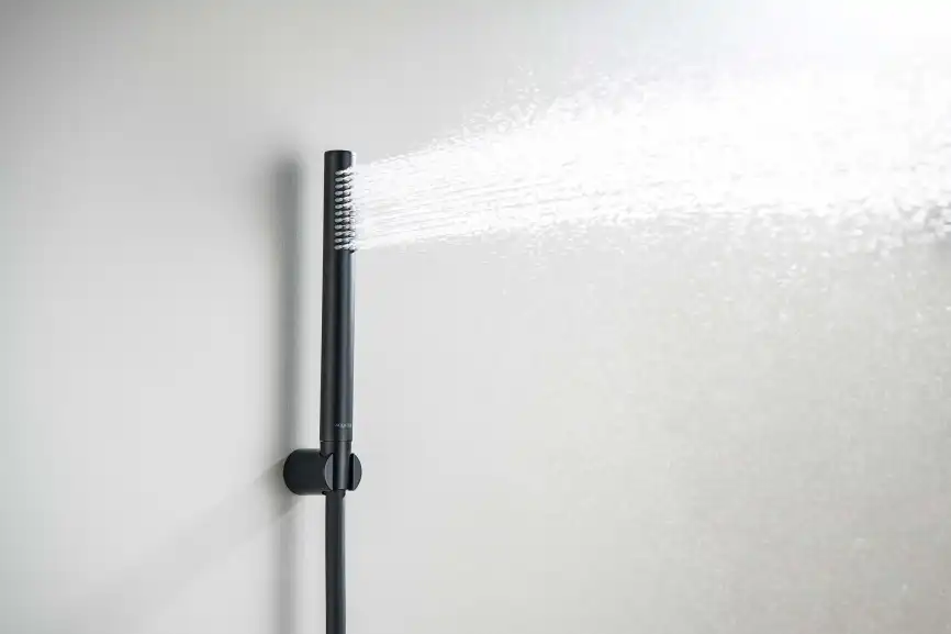 Душевой набор Aquatek ЕВРОПА AQ2034MB, Черный матовый фото 4