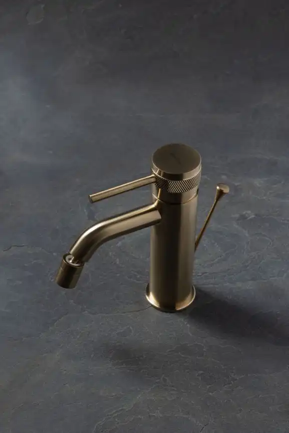 Смеситель для биде Allen Brau Priority 5.31A04-GB (с донным клапаном) золото фото 10