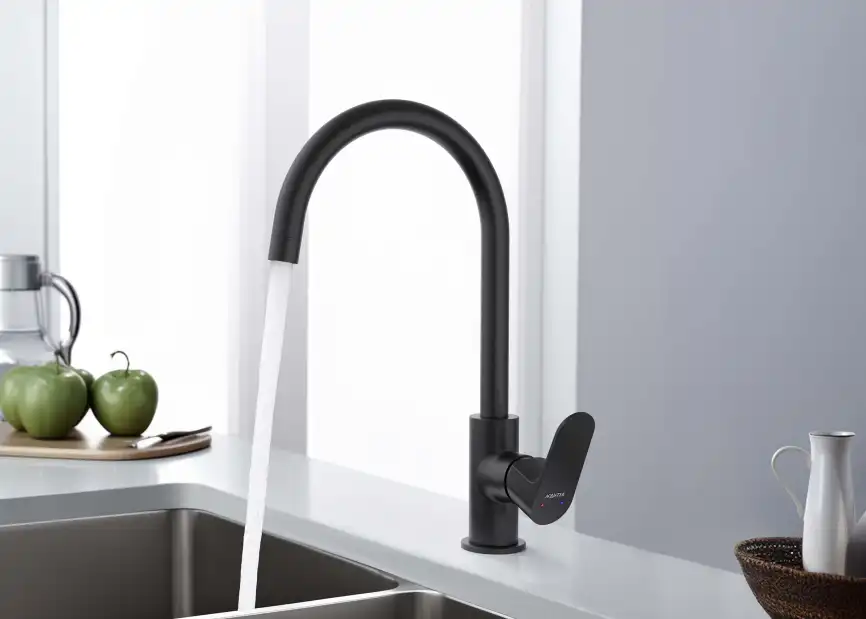 Смеситель для кухни Aquatek Оберон AQ1282MB поворотный излив, Черный матовый фото 4