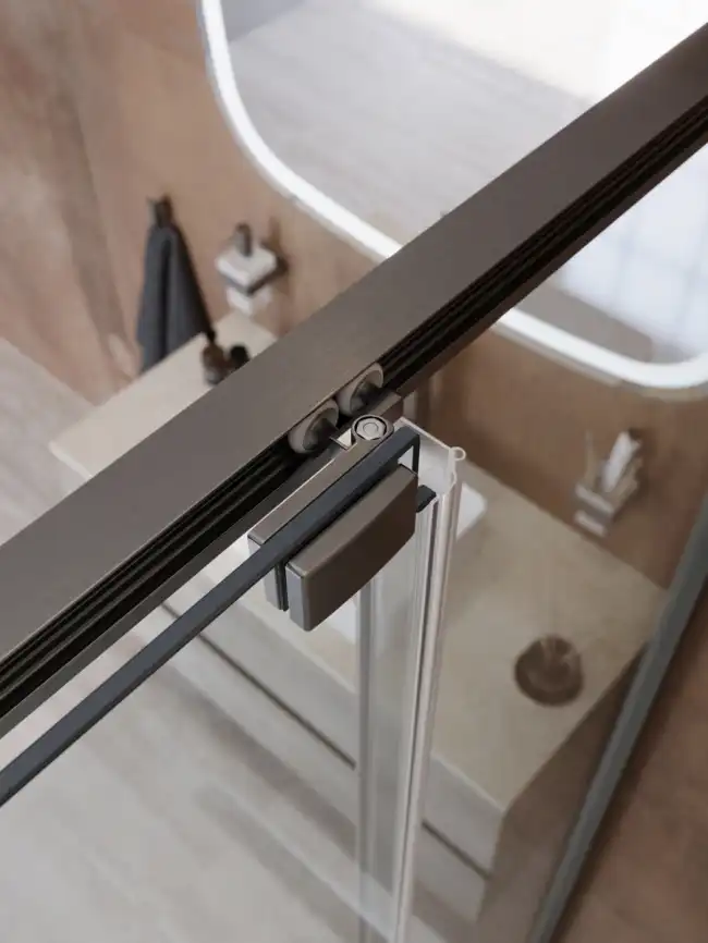 Душевая дверь CEZARES LUX-B-FS-11-100-C-GM прозрачное стекло, профиль Оружейная сталь фото 3