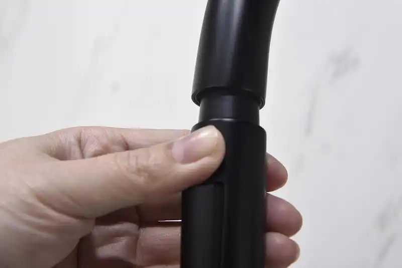 Смеситель для кухни Aquatek Европа AQ1384MB с выдвижной лейкой, Черный матовый фото 8